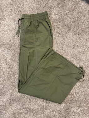 aerie Olive Wide-Leg Cargo Pants